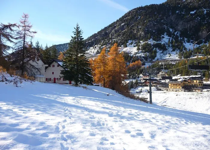 L'Accoglienza Ineguagliabile dell'Hotel Edelweiss Claviere
