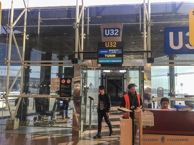 Embarque del vuelo a turín