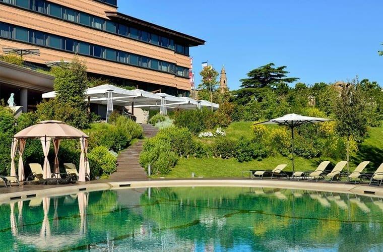 a.roma lifestyle hotel